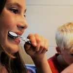 Wybielanie zębów - obalamy popularne mity
